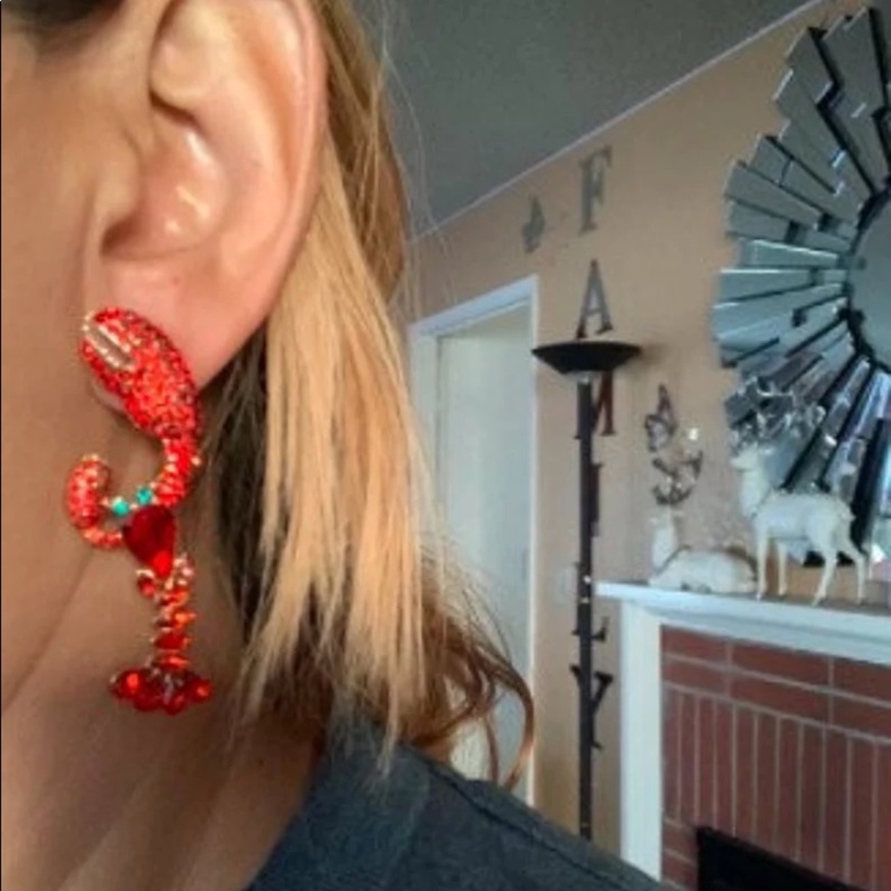 Crawfish Statement Earrings, Lobster Earrings, Cruise Tropical Earrings - Picture 1 of 3